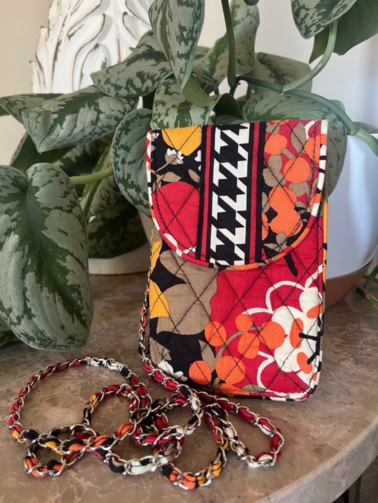 Vera Bradley Handbags - Vera Bradley Floral Quilted Mini Crossbody Phone Case in Red, Orange, Black